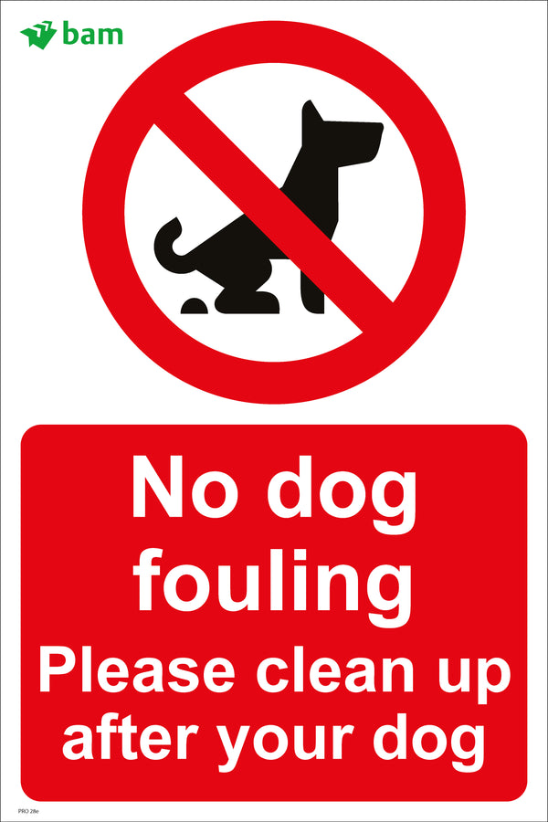 No dog fouling Please clean up after your dog